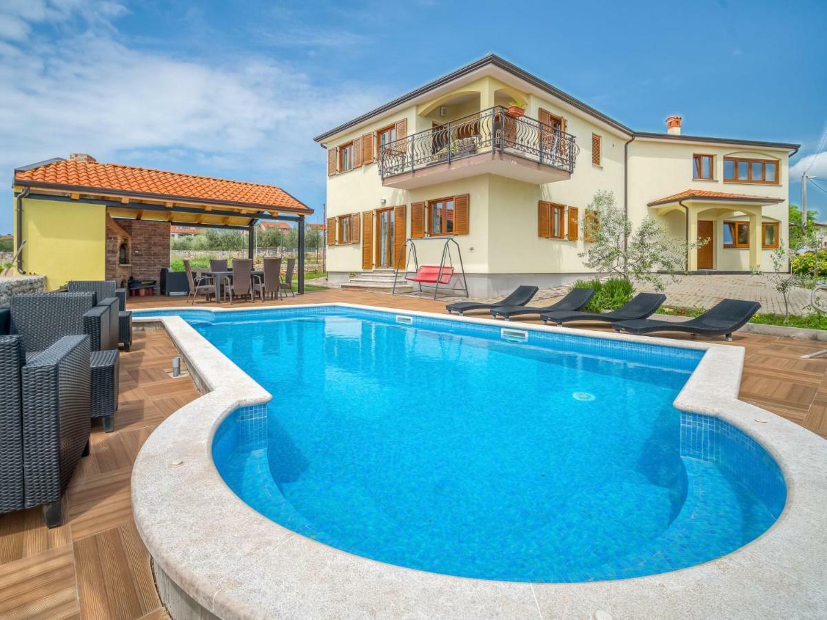 Apartment Ulika-4 By Interhome Tar-Vabriga ภายนอก รูปภาพ